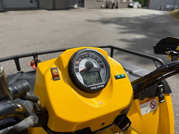 Polaris Sportsman Forest 500 HO Terräng. Begagnad. Inkl. plog och dubbdäck. 3 of 5