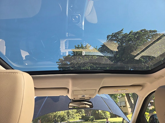 Land Rover Range Rover Evoque 6 of 8