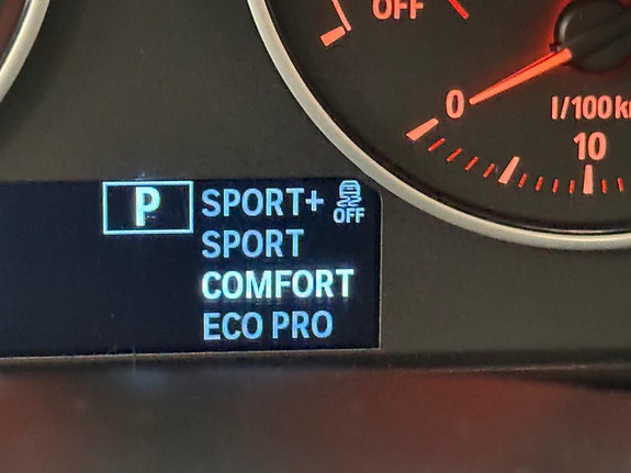 BMW 320d 18 of 26