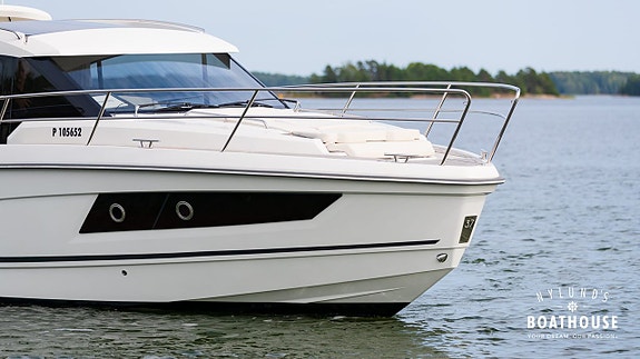 Grandezza 37 CA | 2x Volvo Penta D4-300 19 of 30