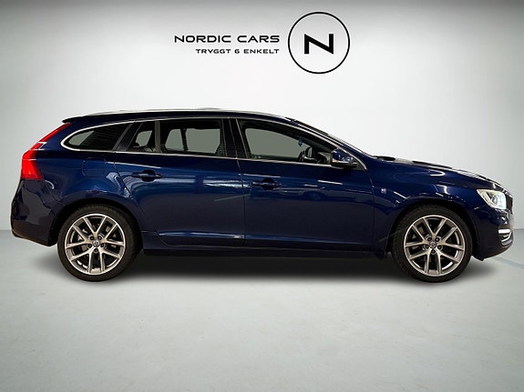 Volvo V60 5 of 19
