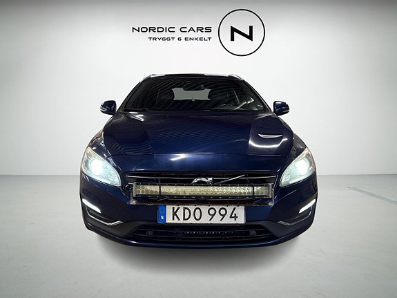 Volvo V60 4 of 19