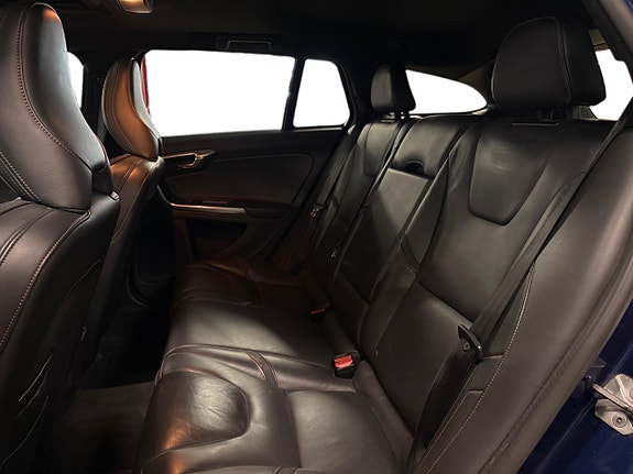 Volvo V60 9 of 19