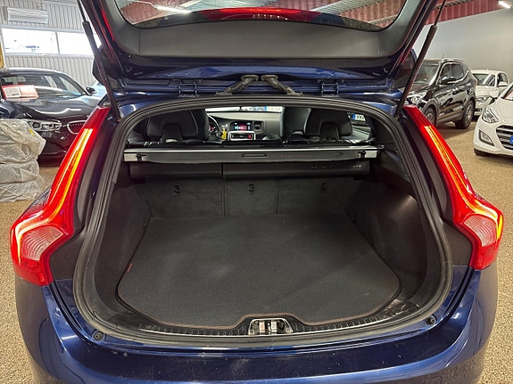 Volvo V60 19 of 19