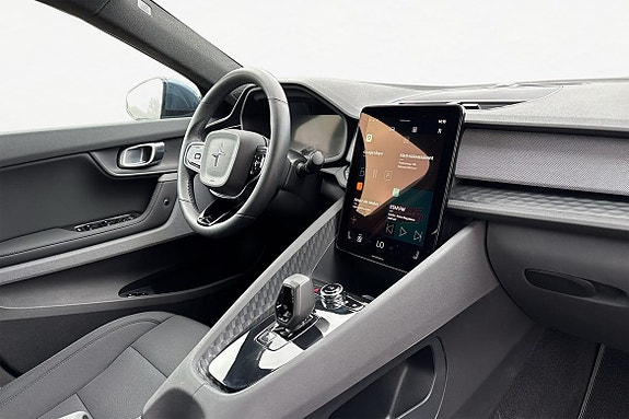 Polestar 2 14 of 15