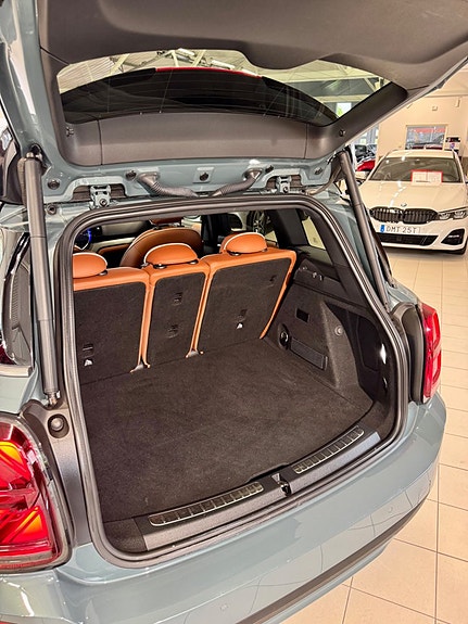 MINI Countryman SE 10 of 18