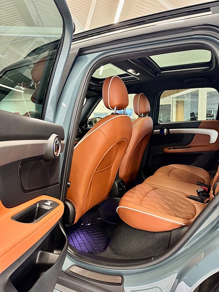 MINI Countryman SE 6 of 18