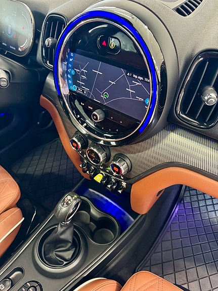 MINI Countryman SE 9 of 18