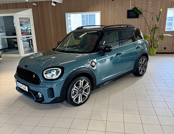 MINI Countryman SE 13 of 18