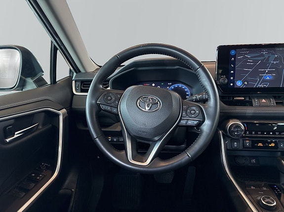 Toyota RAV4 10 of 11