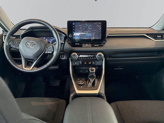 Toyota RAV4 9 of 11