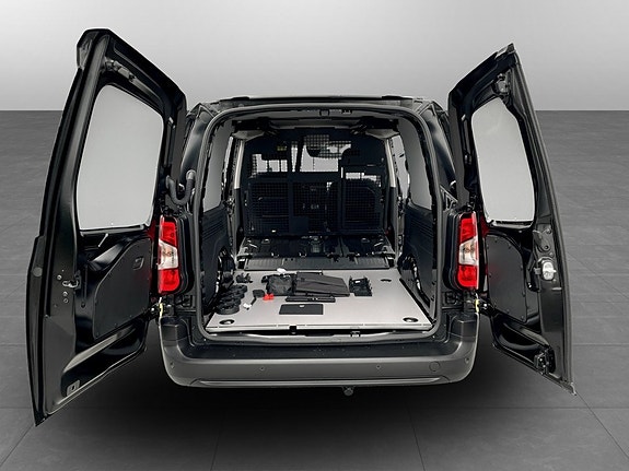 Peugeot Partner 8 of 22