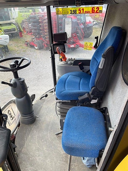 New Holland CX 5080 19 of 22