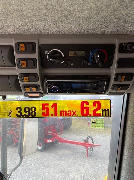 New Holland CX 5080 22 of 22