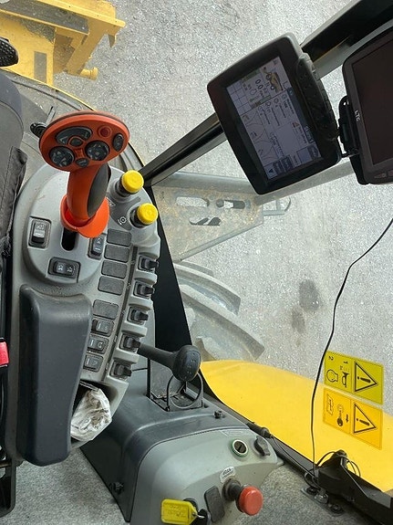 New Holland CX 5080 20 of 22