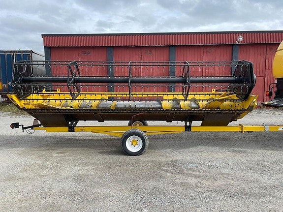 New Holland CX 5080 9 of 22