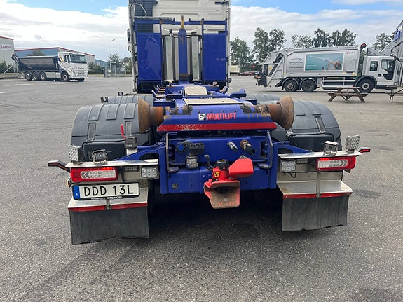Volvo FH 6x4 Lastväxlare HIAB 5 of 7