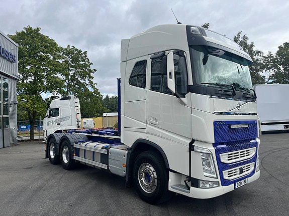 Volvo FH 6x4 Lastväxlare HIAB 2 of 7