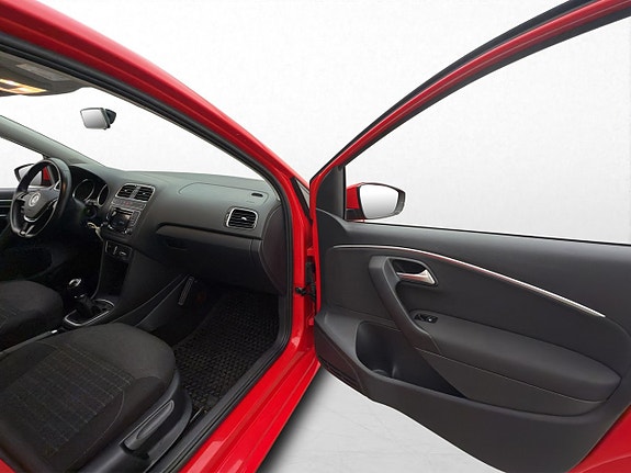 Volkswagen Polo 20 of 24
