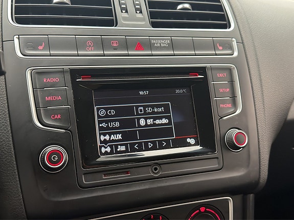 Volkswagen Polo 15 of 24