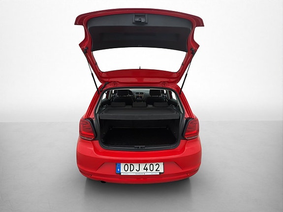 Volkswagen Polo 21 of 24
