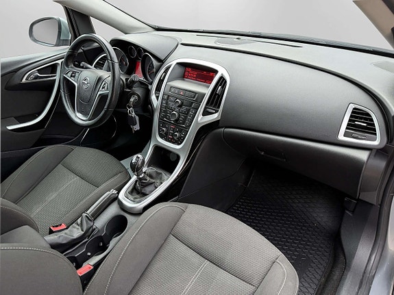 Opel Astra 22 of 23
