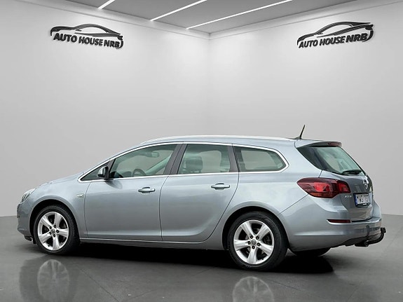 Opel Astra 7 of 23