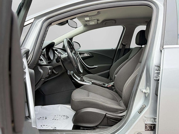 Opel Astra 13 of 23
