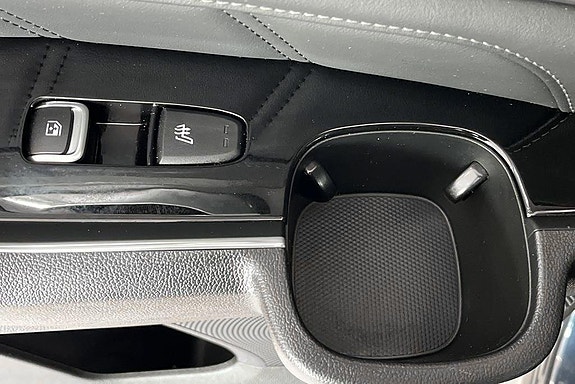 Kia Sorento 17 of 26