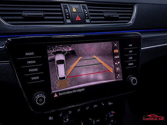 Skoda Superb 26 of 30
