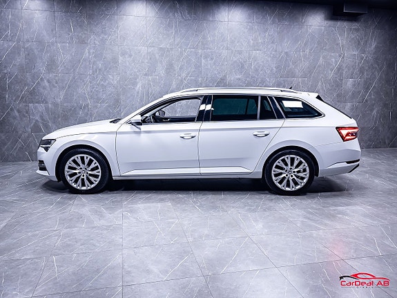 Skoda Superb 4 of 5