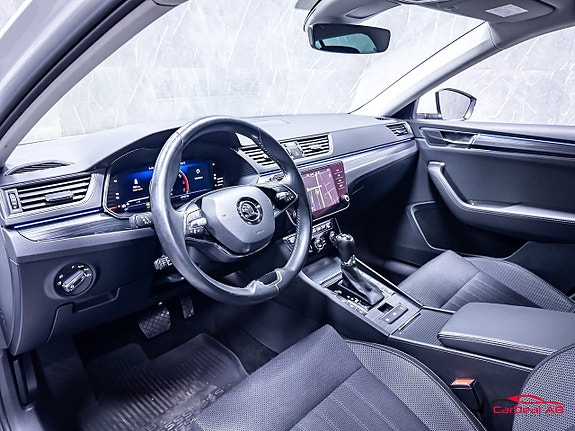 Skoda Superb 11 of 30