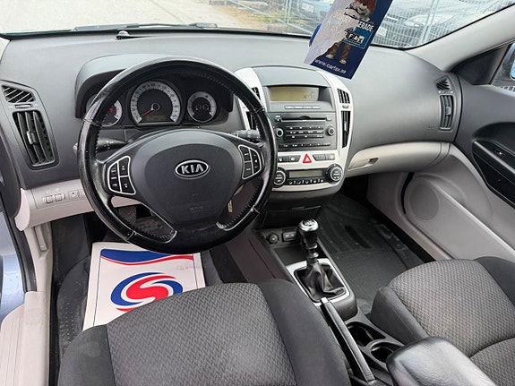 Kia Ceed 20 of 27