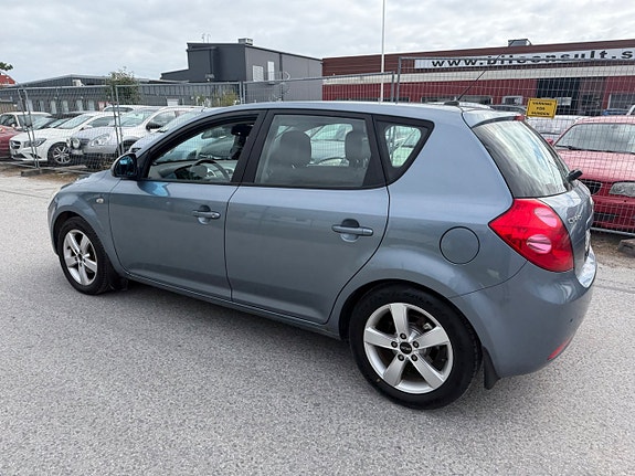 Kia Ceed 11 of 27
