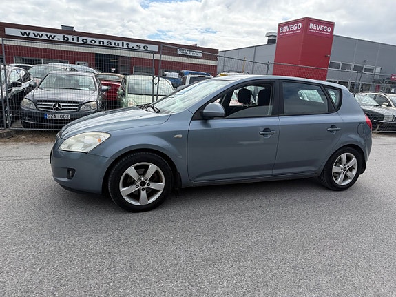 Kia Ceed 15 of 27