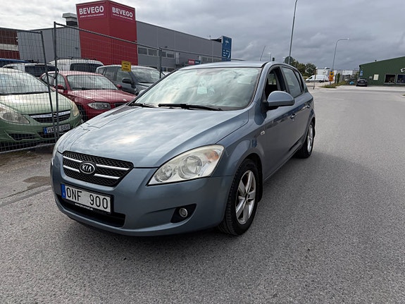 Kia Ceed 3 of 27