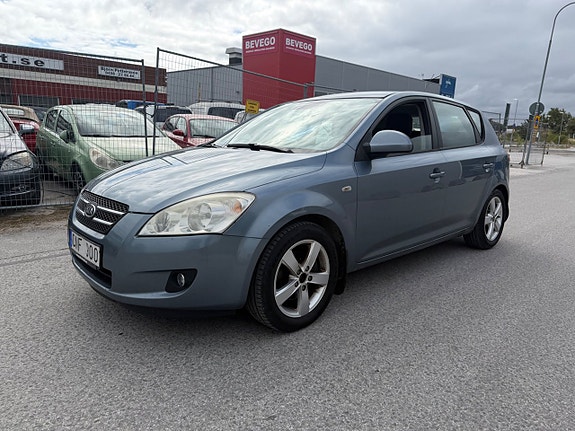 Kia Ceed 14 of 27