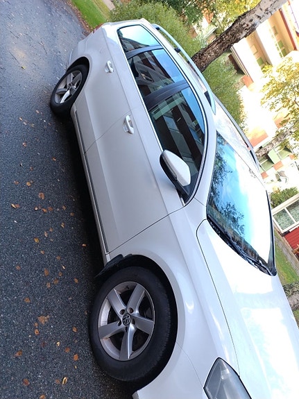 Volkswagen Passat 5 of 5