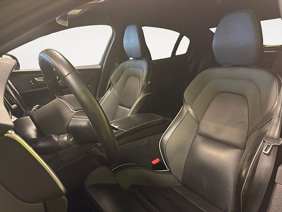 Volvo S60 8 of 20