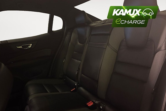 Volvo S60 13 of 20