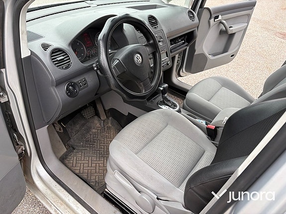 Volkswagen Caddy 12 of 22