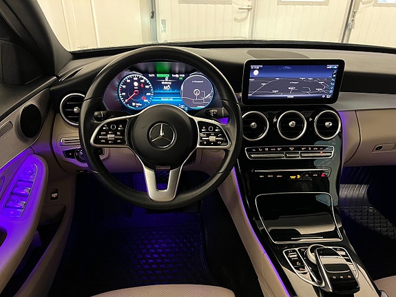 Mercedes-Benz C300 de 15 of 27