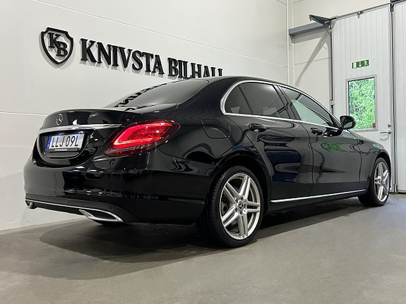 Mercedes-Benz C300 de 25 of 27