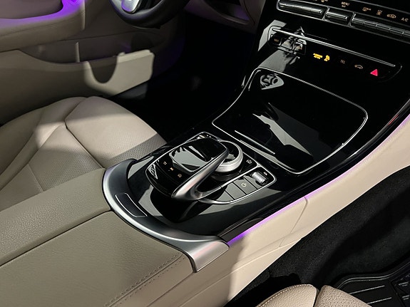 Mercedes-Benz C300 de 17 of 27