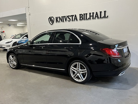 Mercedes-Benz C300 de 2 of 27