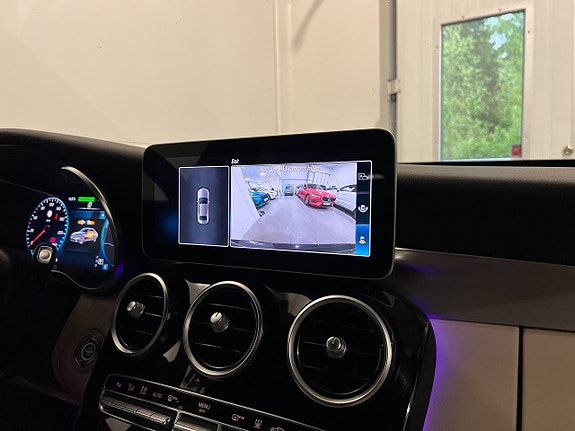 Mercedes-Benz C300 de 20 of 27
