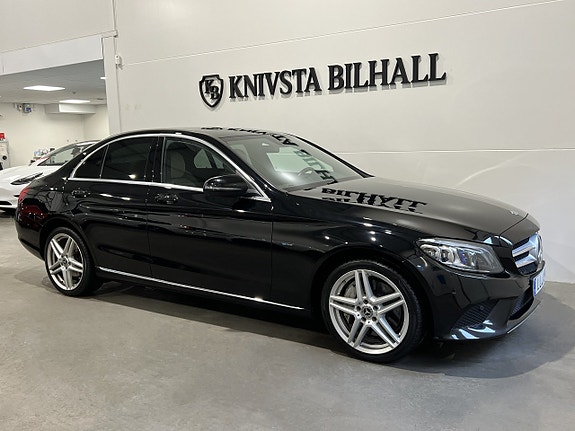 Mercedes-Benz C300 de 3 of 27