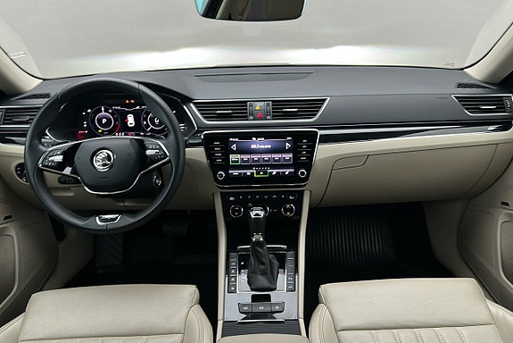 Skoda Superb 6 of 30