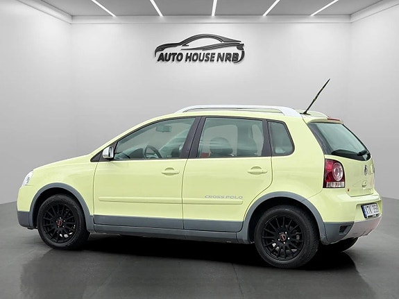Volkswagen Polo 7 of 23