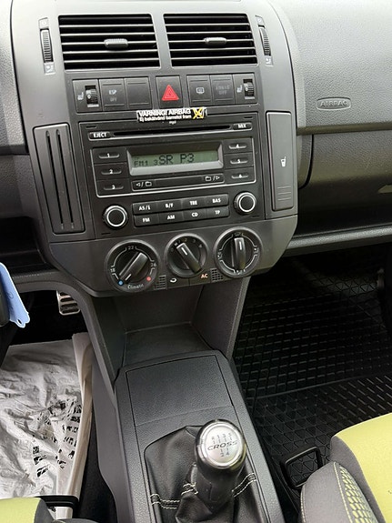 Volkswagen Polo 17 of 23